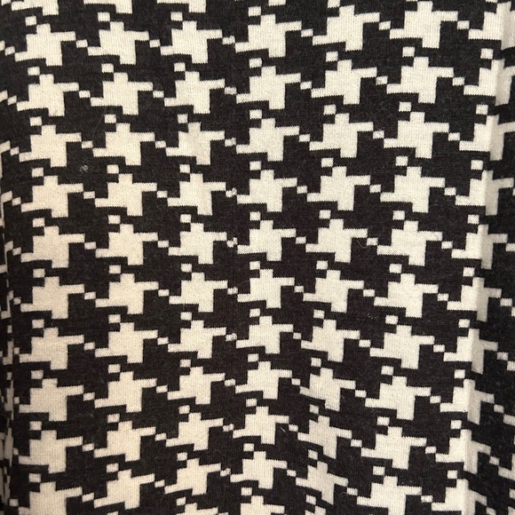 Pendleton Houndstooth Cape/Poncho - Picture 5 of 5